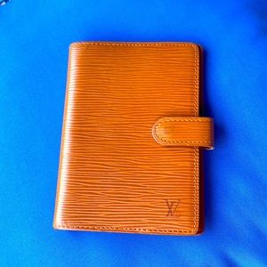 Louis Vuitton Brown Epi Agenda